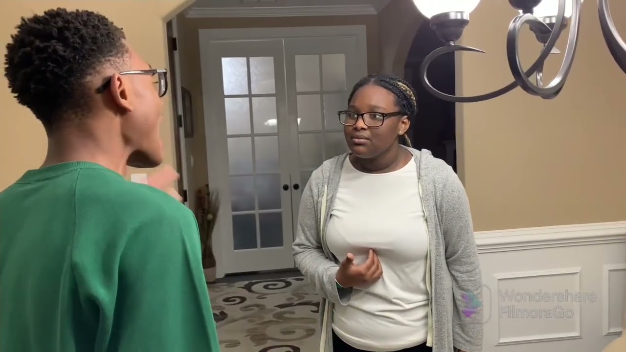 BEHIND THE SCENES - Official Trailer