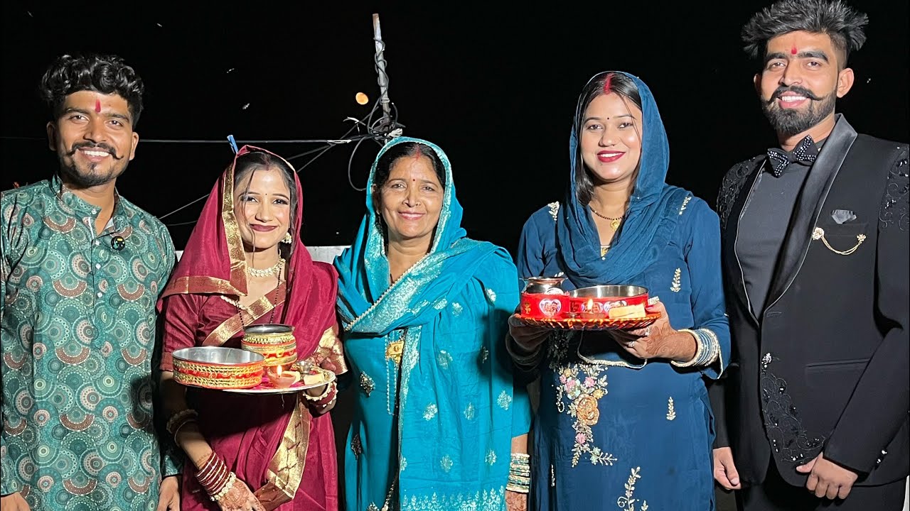 आज करवाचौथ पे सोनिआ और मुझे सबसे खास तोहफा बेबी boy ❤️❤️❤️