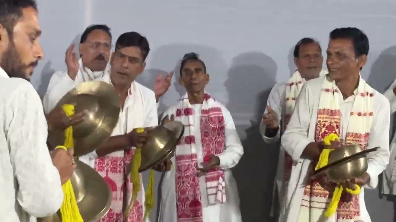 Amar thionamor kisu muhurto 