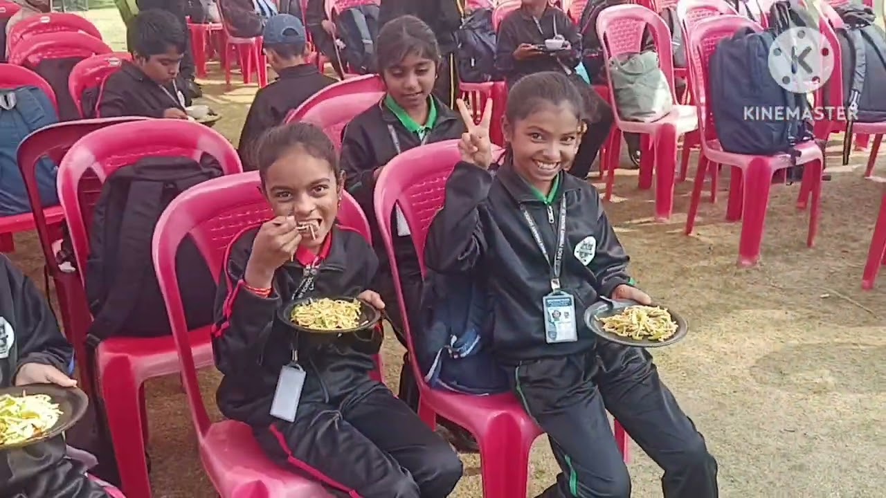 SSCN Primary School, Chandrapur,                   Picnic SS Kingdom Water Park, Chandrapur.