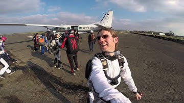 Fun Jumps at Skydive Langar with Neil & Guy 5th April 2015