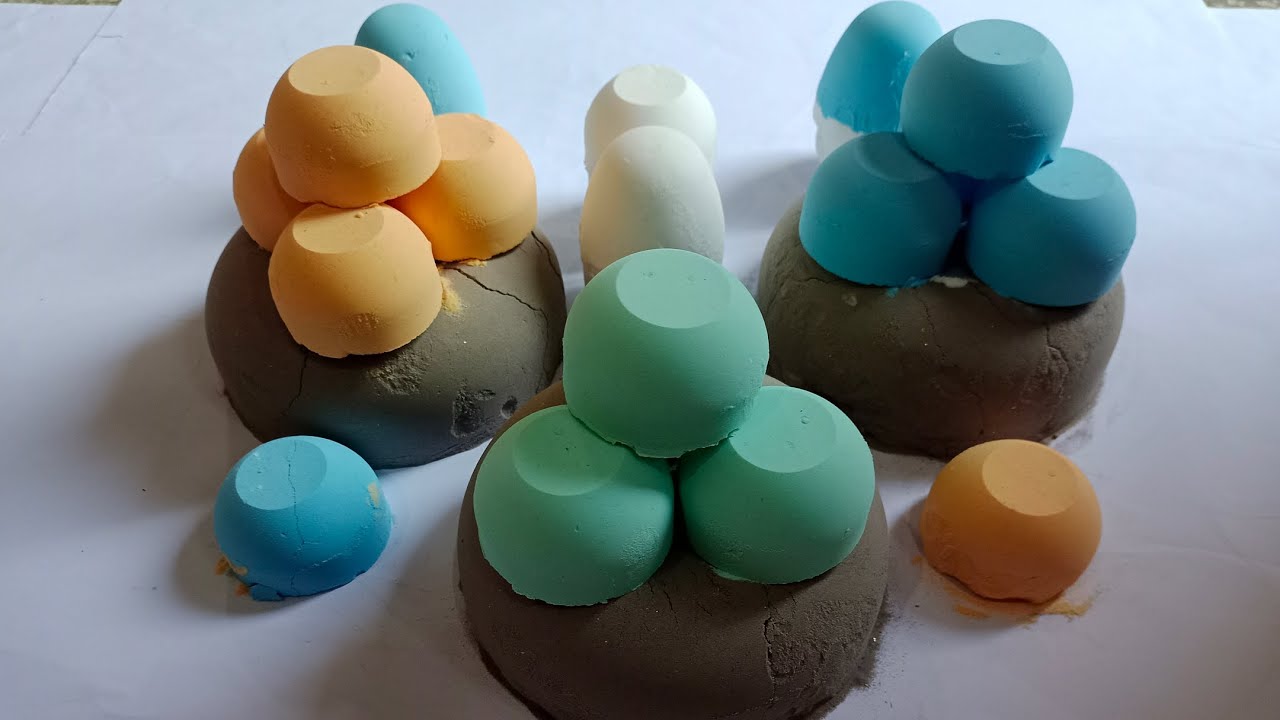 Baking soda crush satisfying videos 😄#asmr #bakingsoda 😁