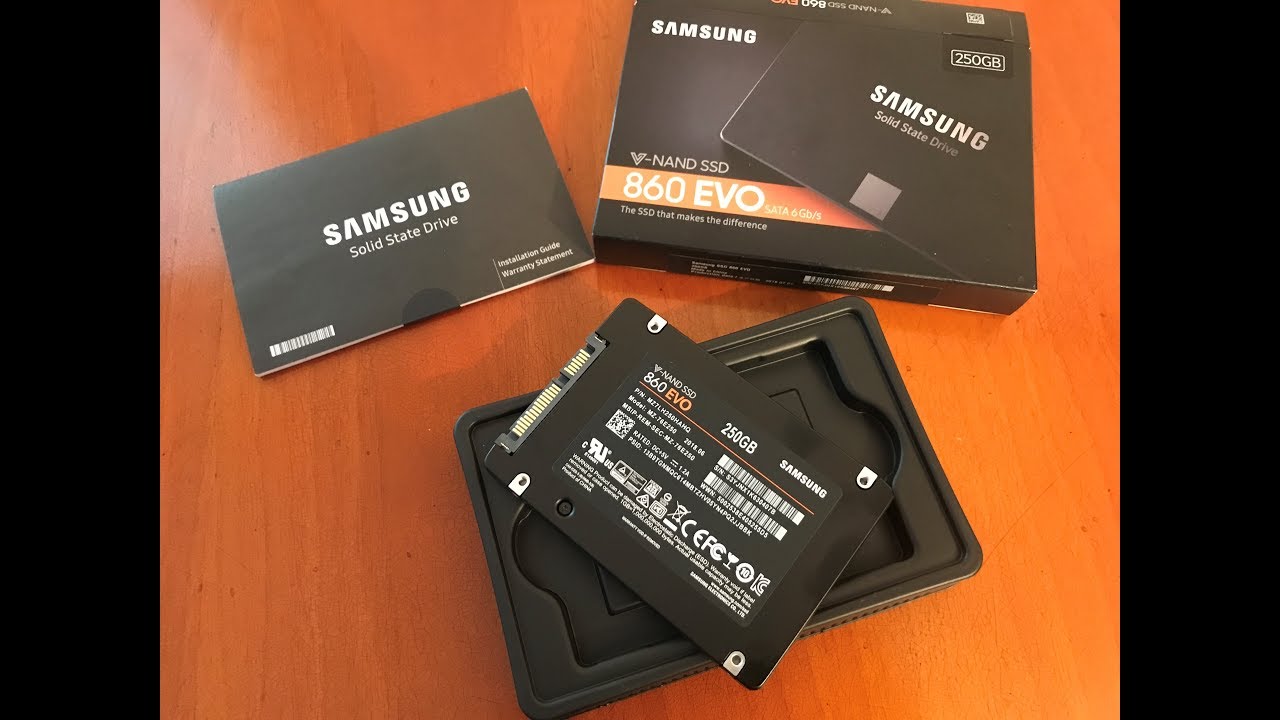 Far blåhval tirsdag Installing Samsung 860 EVO SSD - YouTube