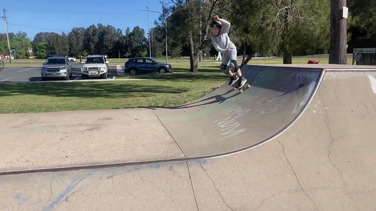 Fakey on sml Half Pipe