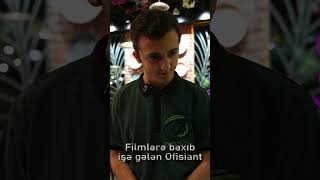 Filmlərə Baxıb Işə Gələn Ofisiant