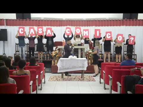 Vídeo: Como Pedir Um Casamento Na Igreja