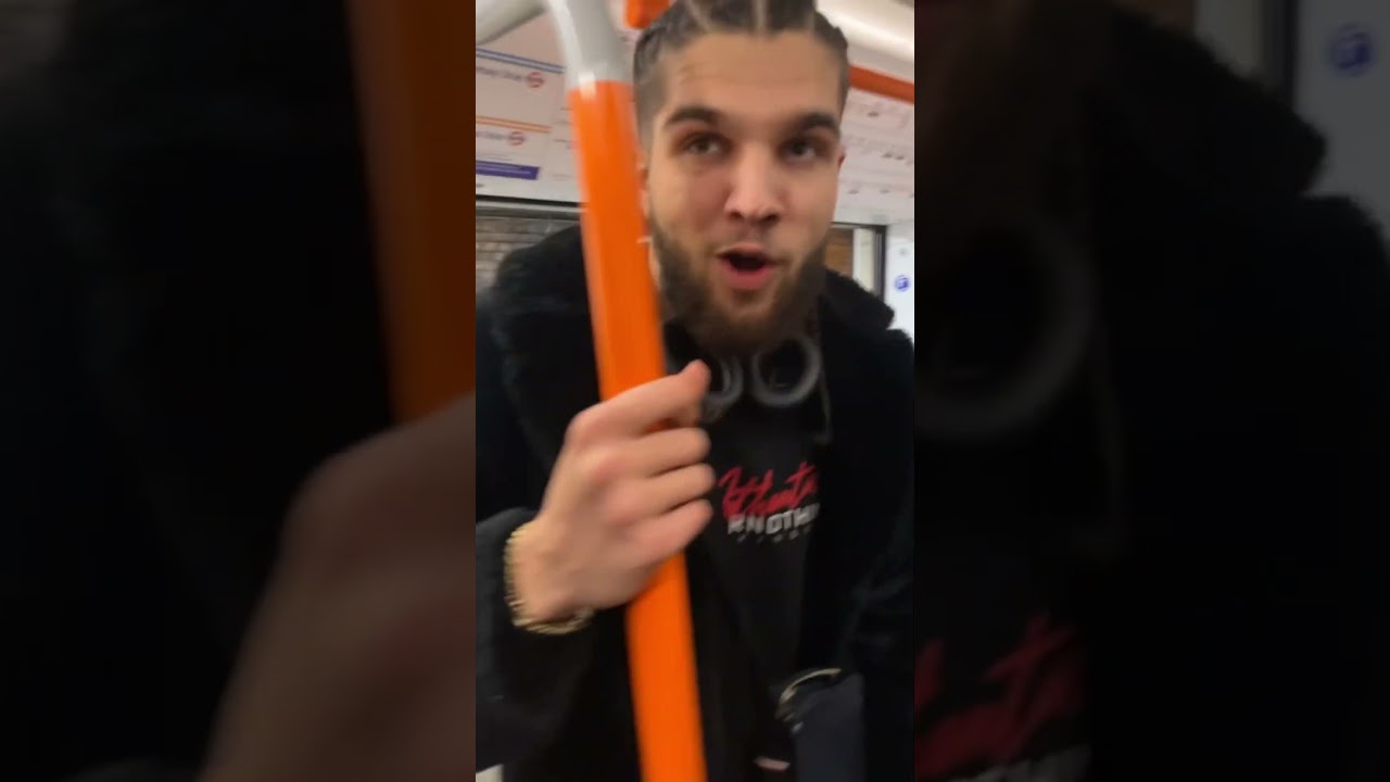 Who are these lot they wouldn’t stop rapping 🤨?! 