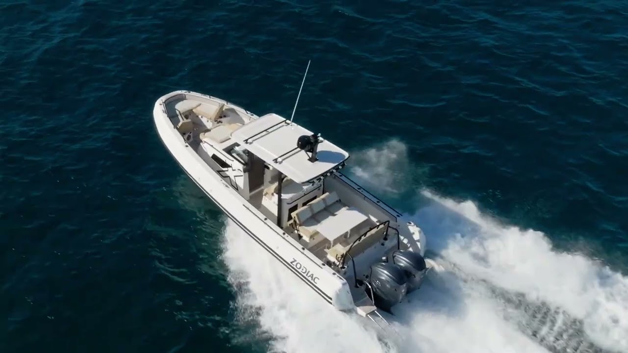 2025 Zodiac X10CC Demo | 33ft Luxury RIB Center Console | Twin Yamaha 450 XTO