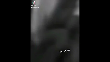 احمد سعد من يوم ما جيت الدنيا وأنا مكسورة عيني 