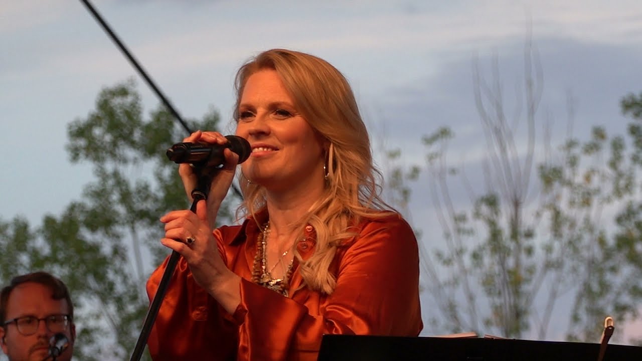 Patricia Kelly - I'll hide under your coat HD (Live in Magdeburg, 15.08.2021)