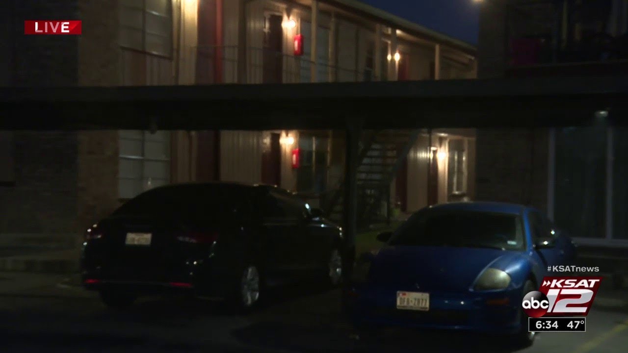 Woman wounded in shooting at Southeast Side apartment complex