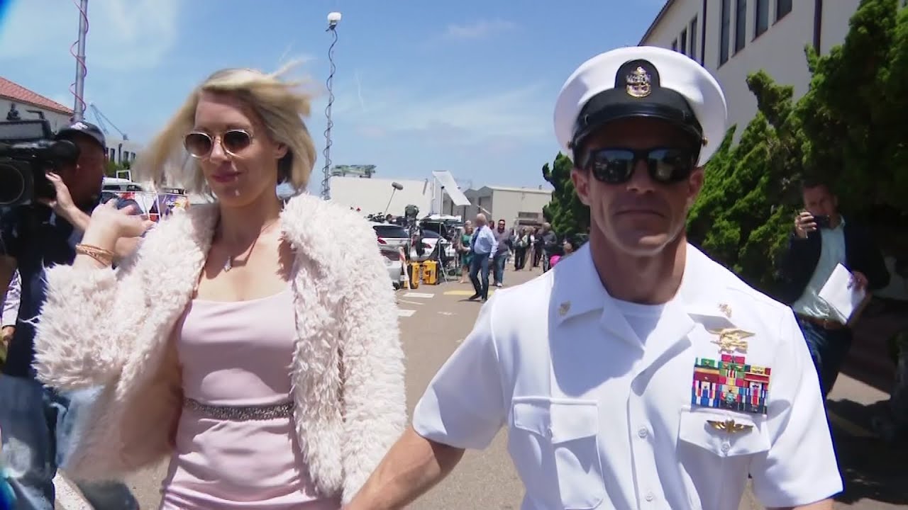 breaking free Navy SEAL sentenced for posing with dead captive