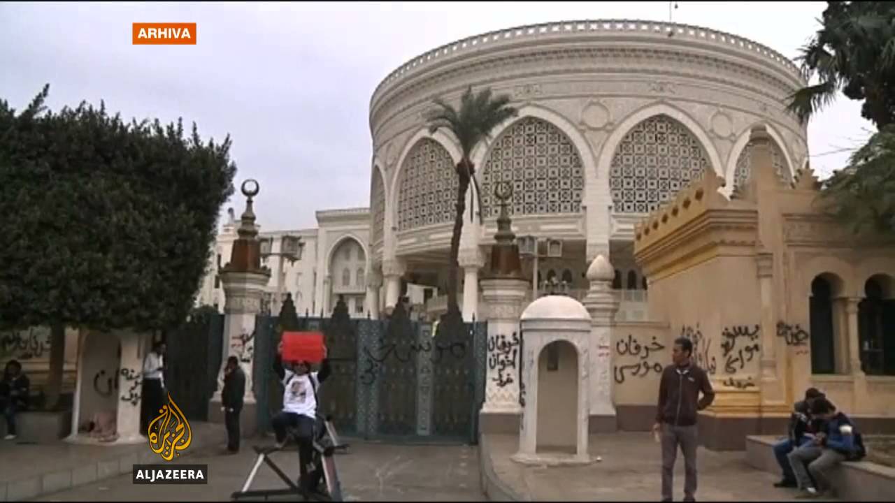 تستمر محاكمة مرسي