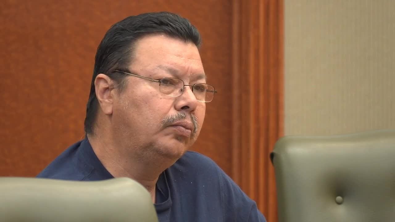 State, defense rest in Longview man’s fatal dog attack trial - YouTube