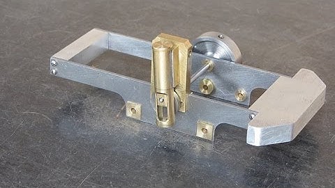 Cracker Model Live Steam Locomotive. Part 1 Making the Cylinder.