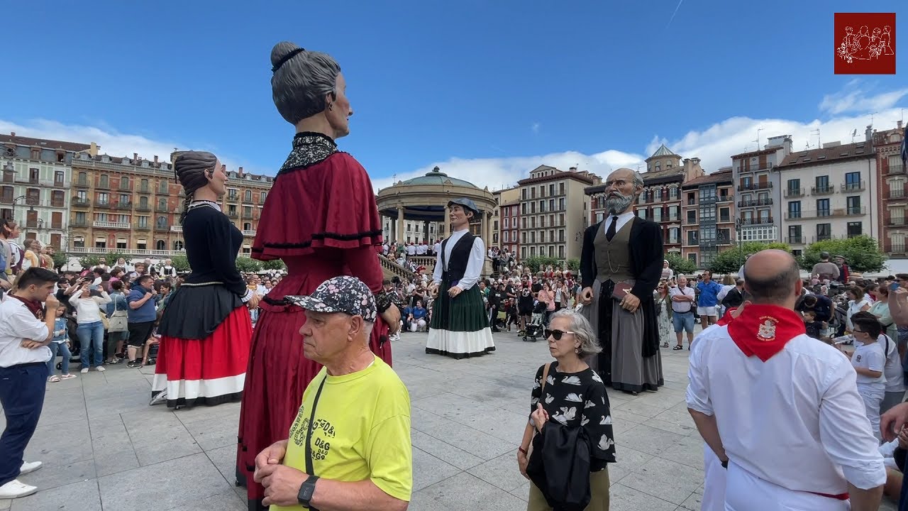 Gigantes de Asier Marco Erraldoiak | Vals, Pamplona 2023