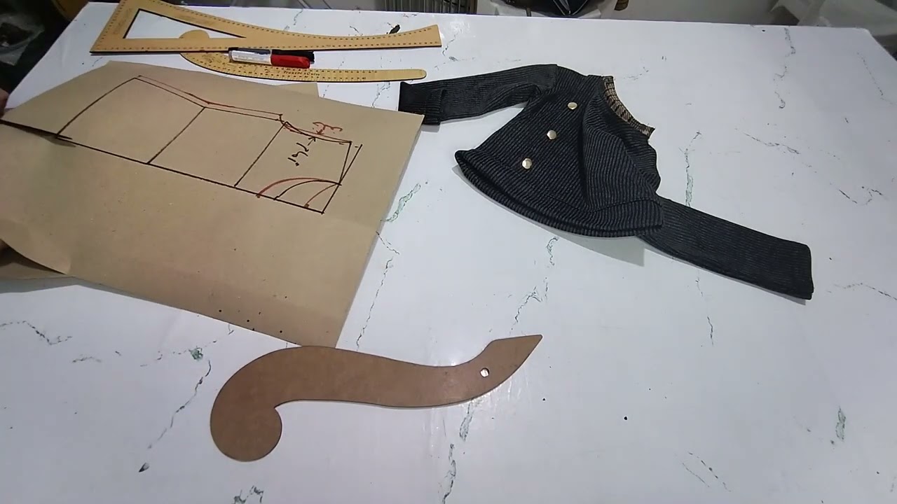 ادخلو لبنات باترون بودي بنات أقل من 16سنة