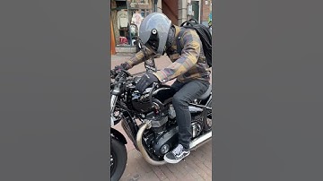 Triumph Bobber on the Rusty Gold Moto Catwalk #triumphbobber #triumph