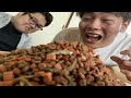 ドックフード１ｋｇ食べてみた　　　　　　　　　　（犬が）