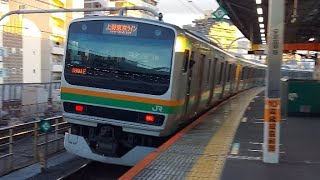 上野東京ラインE231系U50編成普通小田原駅行き赤羽駅発車(2022/12/14)
