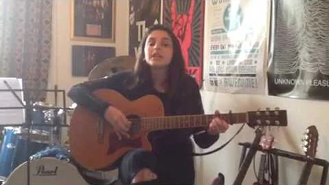Antonia Saunders singing and playing acoustic vers...