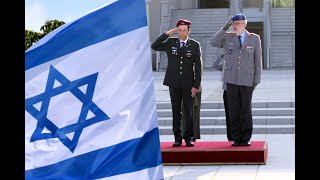 Military honors for Israel's Surgeon General Glassberg