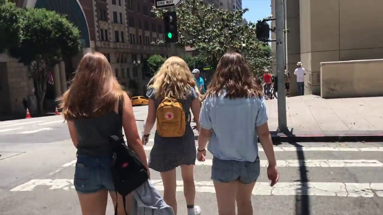 MINOR HAS VAPE PEN IN DOWNTOWN? no bueno