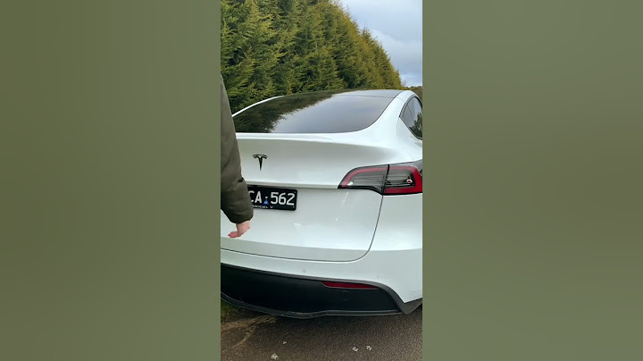 The Tesla Model Y has almost double the storage space of its rival the Kia EV6! #teslamodely #shorts