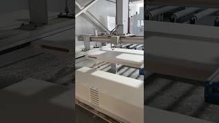 The post-processing of wood-plastic composite doors #machine #technology #wpc