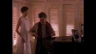Love Affair (1994) - Katharine Hepburn playing piano : )