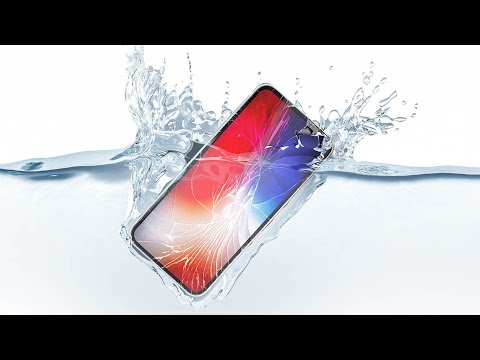 Come recuperare e asciugare un iPhone caduto in acqua?