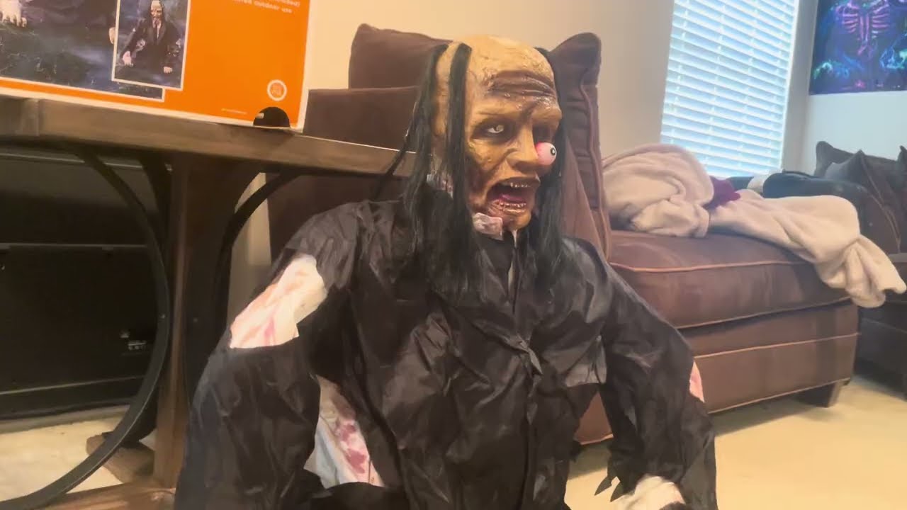 Tekky Toys Animated Thrashing Zombie REVIEW 