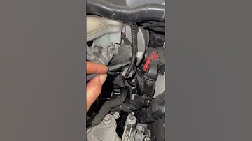 Easy way to check if a master cylinder is leaking into brake booster. #mechanic #mechaniclife