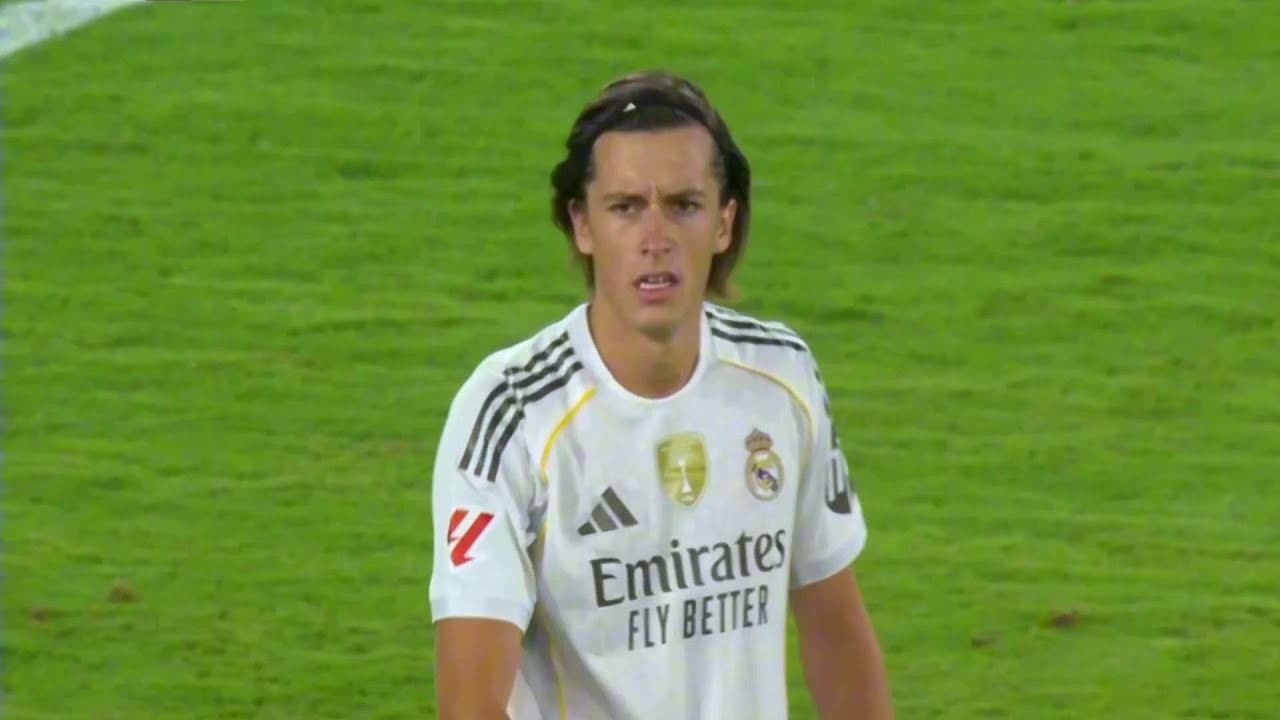 Álvaro Carreras Was Amazing As Center Back vs Levante! 🔥🇪🇸