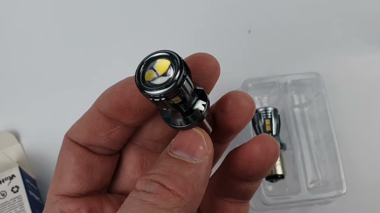 LED лампа BREVIA PowerPro P21/5W 350Lm 12/24V 10303X2 к-т 2шт.