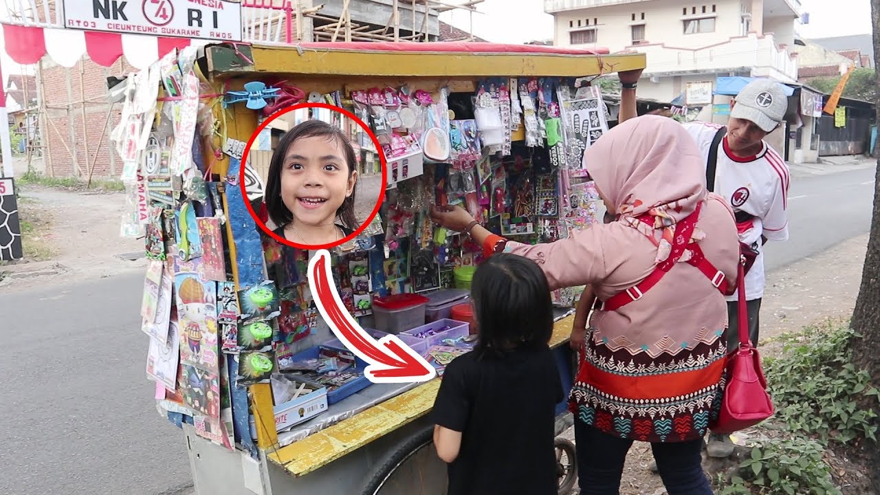 Beli Mainan Murah Lagi Dari Pedagang Keliling | 14 Ribu Dapat Banyak Mainan