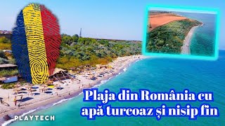 Plaja De Pe Litoralul Românesc Cu Apă Turcoaz Şi Nisip Fin. Puţini Turişti Ajung Aici