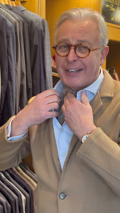 How to tie an Ascot/Cravat