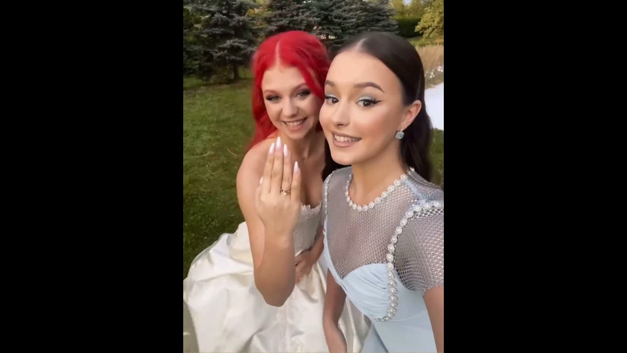 Anya attended Sasha's wedding! Good to see them together having fun! 
