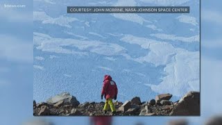 Professor hunts for meteorites on Antarctica
