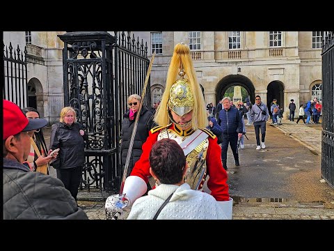 Rude Idiot Tourist Refuses To Move For The King's Guard And Thinks It's Funny At Horse Guards!