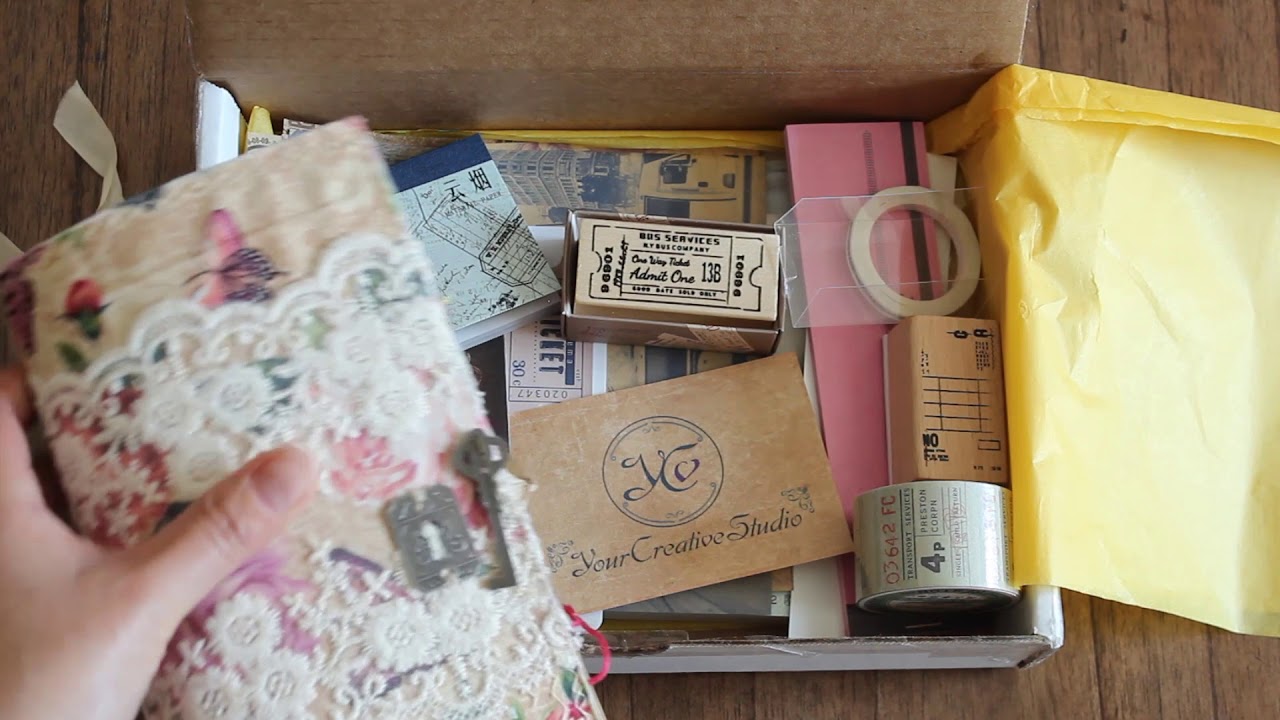 Your Creative Studio Vintage subscription March 2020 Unboxing