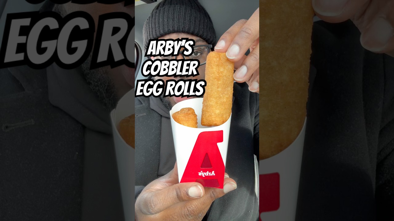 Peach Cobbler Eggrolls from Goofy-A$$ Arby’s. #foodreview #snacks