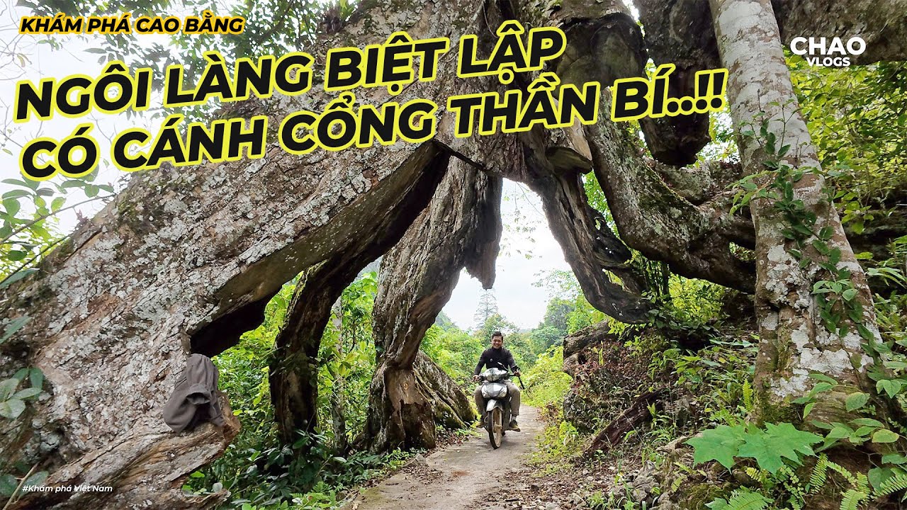 Đi Qua Cánh Cổng Độc Nhất Vô Nhị Việt Nam Vào Ngôi Làng Gặp 2 Em Gái Bản Cực Chiến..!!