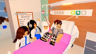 Panik Yuta Takut Disunat Mio Bantu Dokter Cantik Roblox