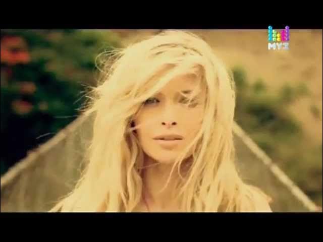 Порно ыңылдап айқайлайды Толық келіншек мысығын жігіттің аузына қойып отырды