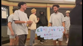 Keni opened for Amine