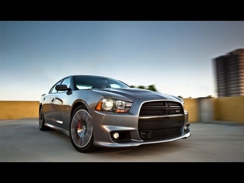 2012-dodge-charger-srt8-drive-and-review