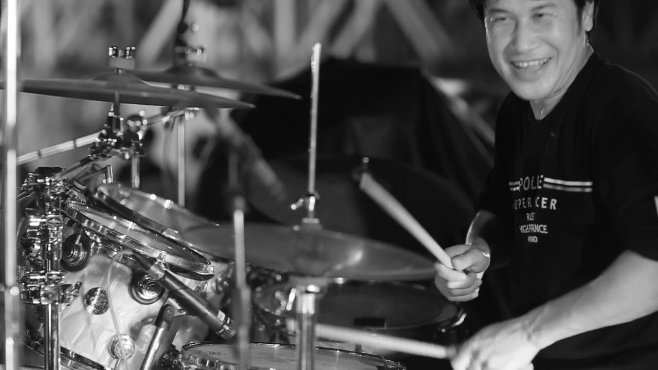 สาวชุดดำ (พี่เชษฐ์ Drum Cam) - Smile Buffalo live at 7เทพอัลเตอร์ทะยานฟ้า