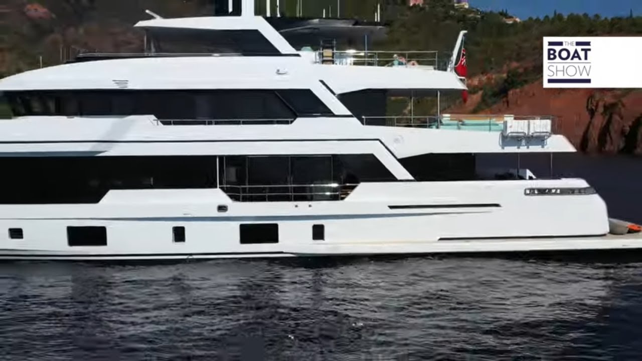 ⁣[ITA] ROSETTI SUPERYACHTS 38m EXPLORER - Superyacht Tour - The Boat Show